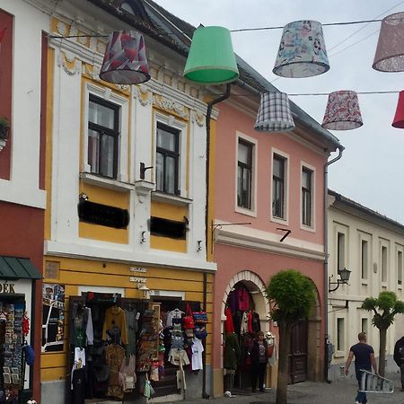 Főtér Apartmanház Szentendre Esterno foto