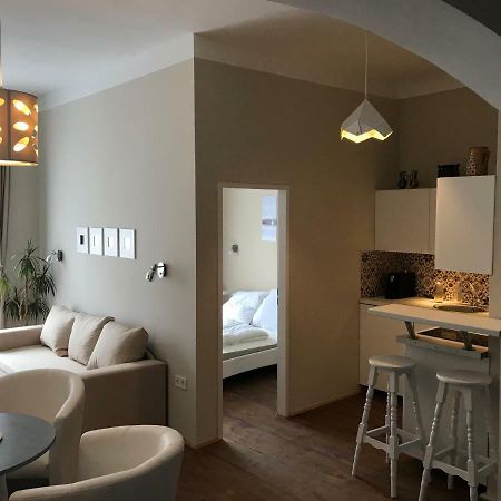 Főtér Apartmanház Szentendre Esterno foto