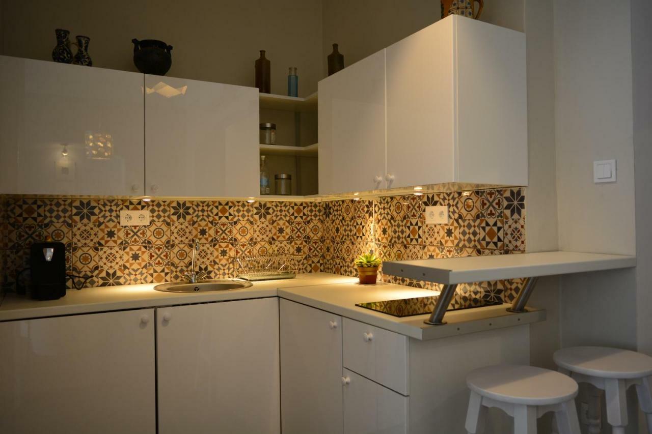 Főtér Apartmanház Szentendre Esterno foto