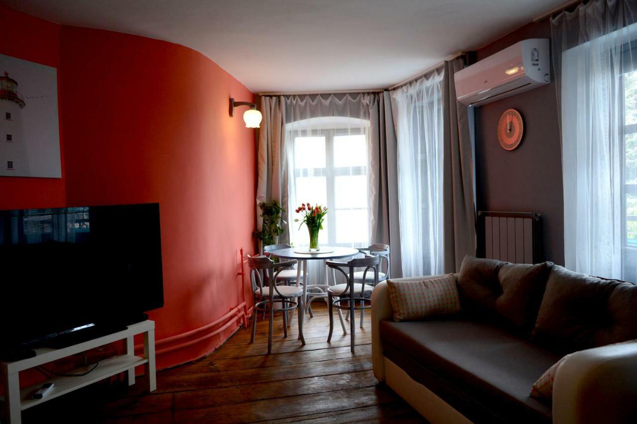 Főtér Apartmanház Szentendre Esterno foto