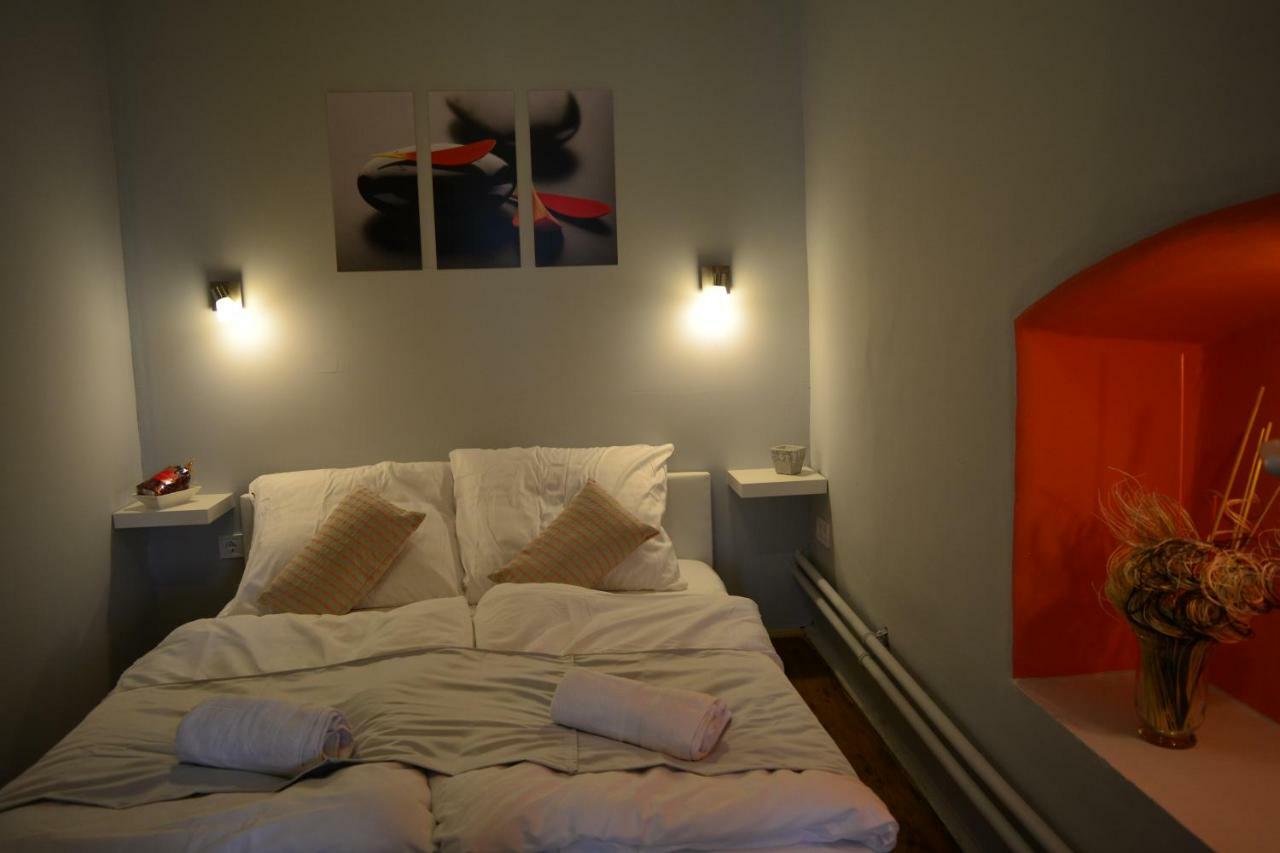 Főtér Apartmanház Szentendre Esterno foto