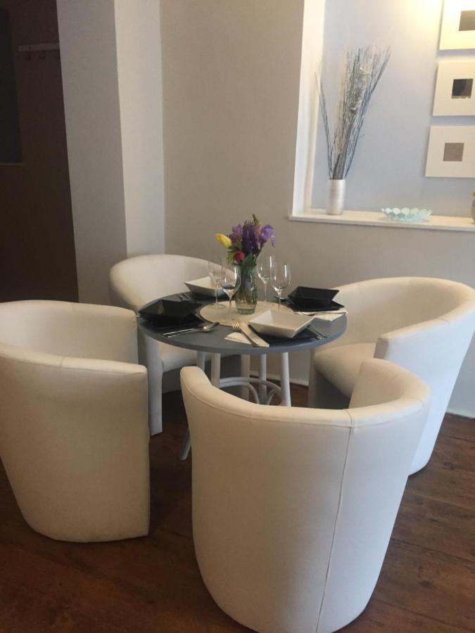 Főtér Apartmanház Szentendre Esterno foto